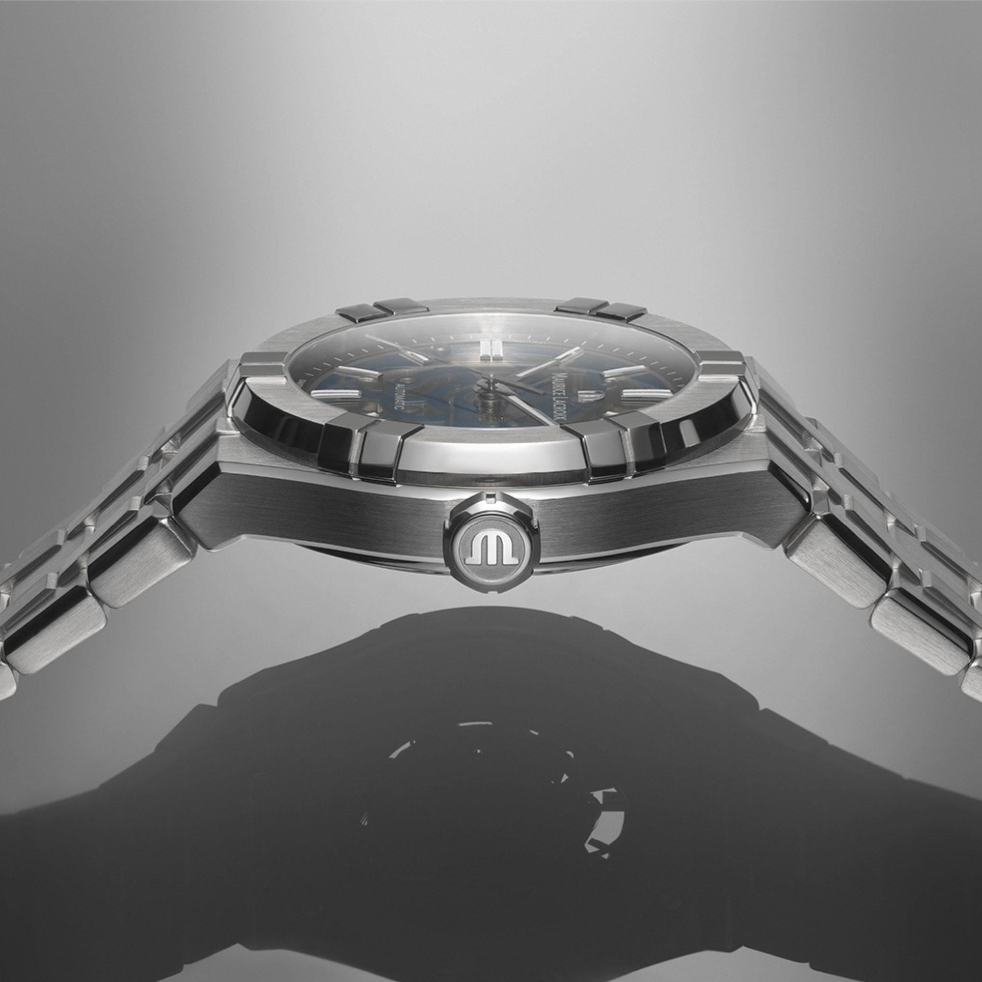 Maurice Lacroix Aikon Automatic Skeleton (AI6008-SS002-030-1) aus Edelstahl