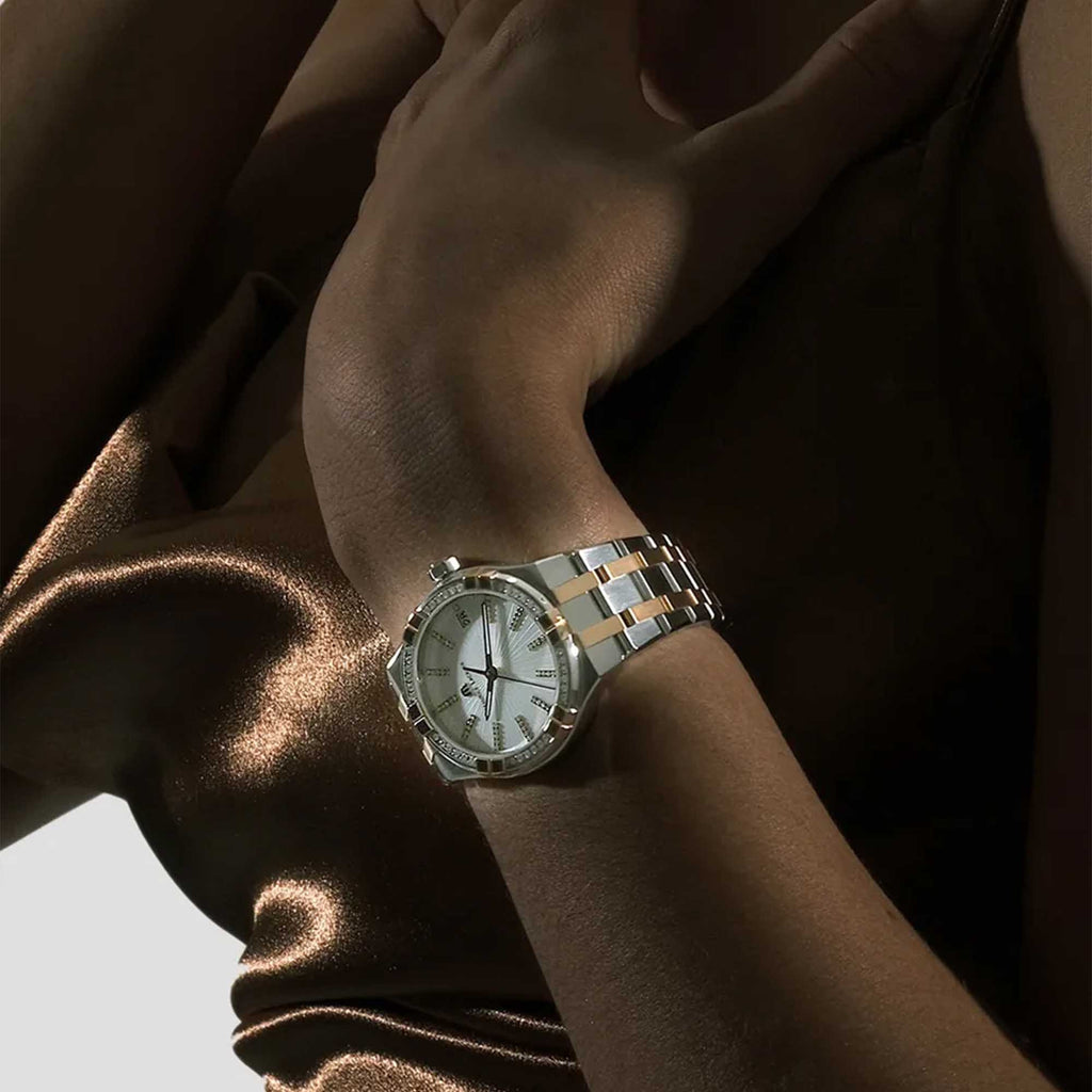 Maurice Lacroix Aikon Quartz (AI1106-PVPD2-170-1) aus Edelstahl mit Diamant und Perlmutt