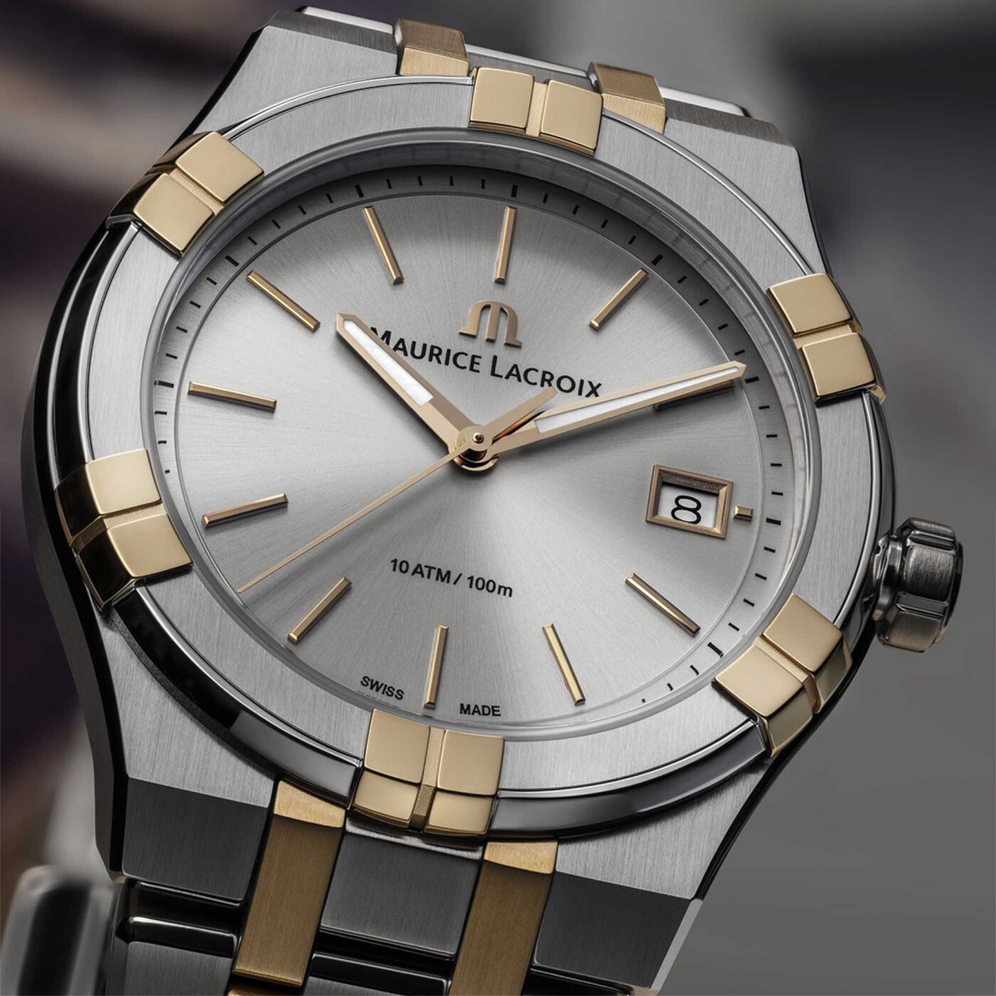 Maurice Lacroix Aikon Quartz Date 40mm (AI1108-PVP02-130-1) aus Edelstahl