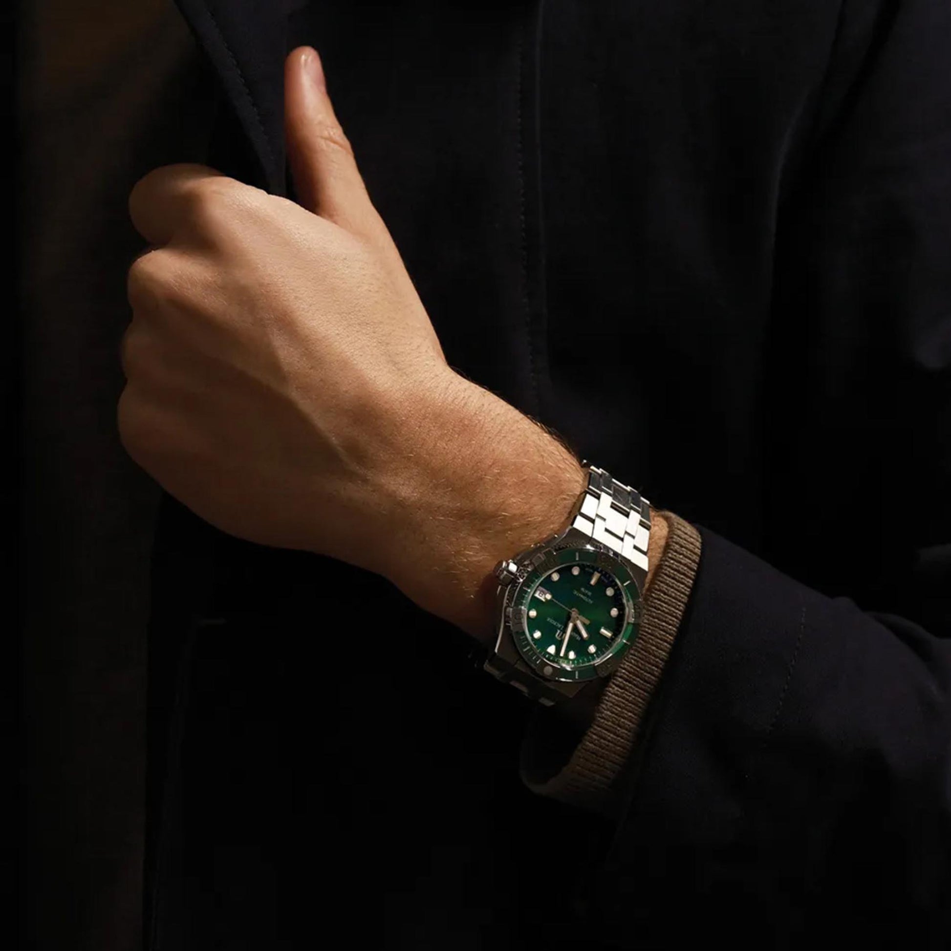 Aikon Venturer, Edelstahl von Maurice Lacroix (AI6057-SSL52-630-1)