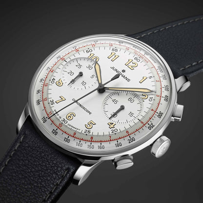Meister Telemeter, Edelstahl von Junghans (27/3380.02)