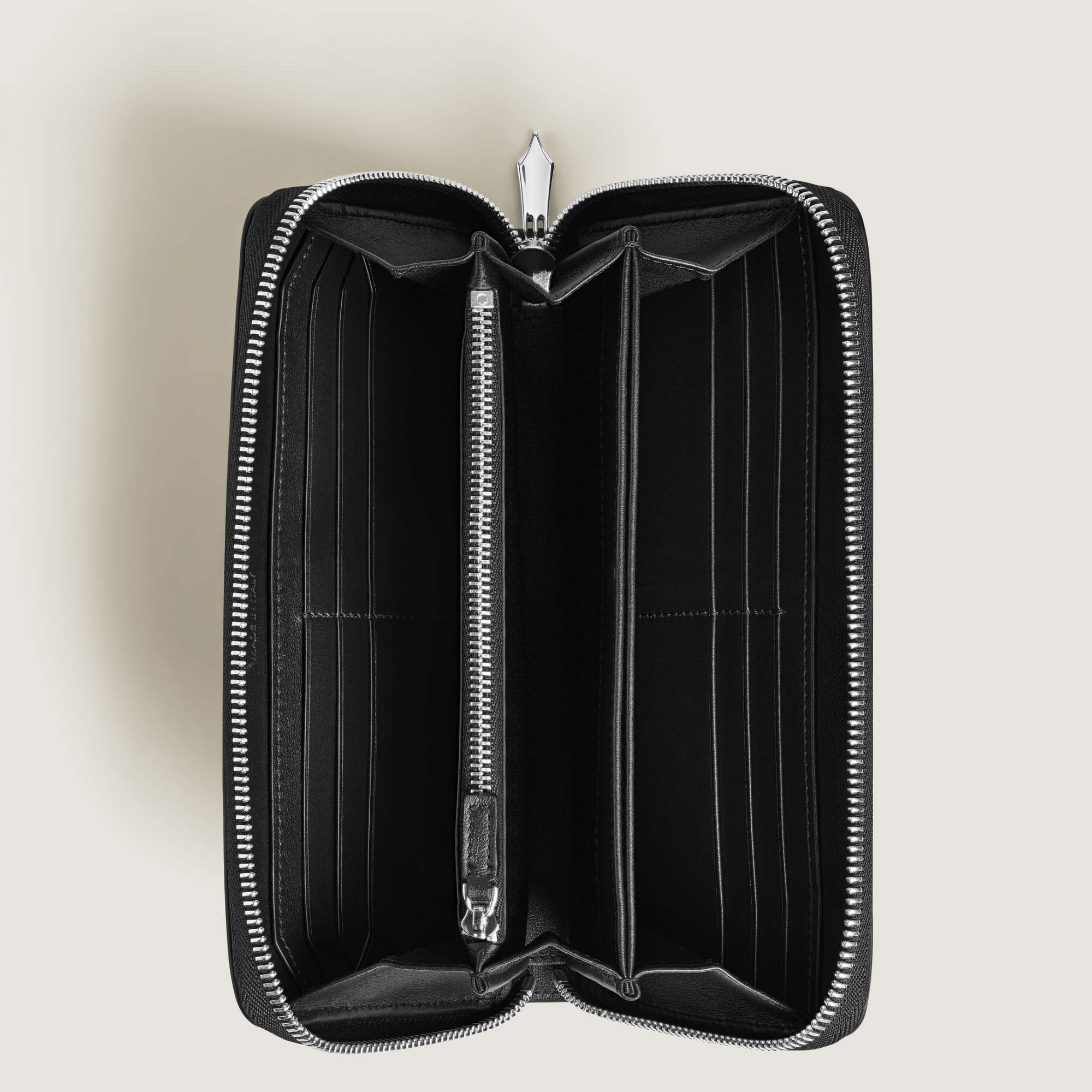 Montblanc Continental-Brieftasche 12 cc mit Reißverschluss aus Soft Leder (MB220330)