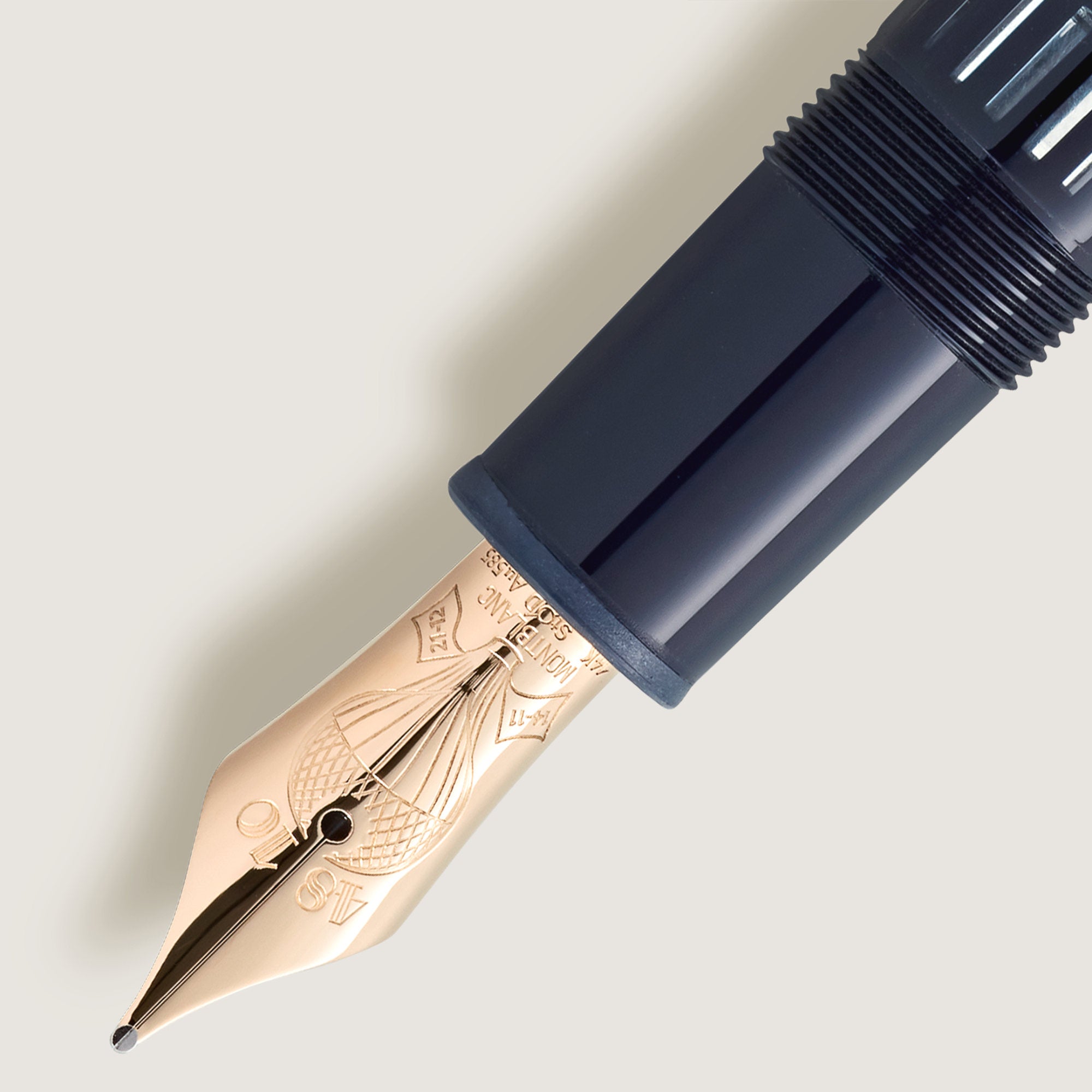 Montblanc Meisterstück Around the World in 80 Days Legrand Füllfederhalter (MB132874)