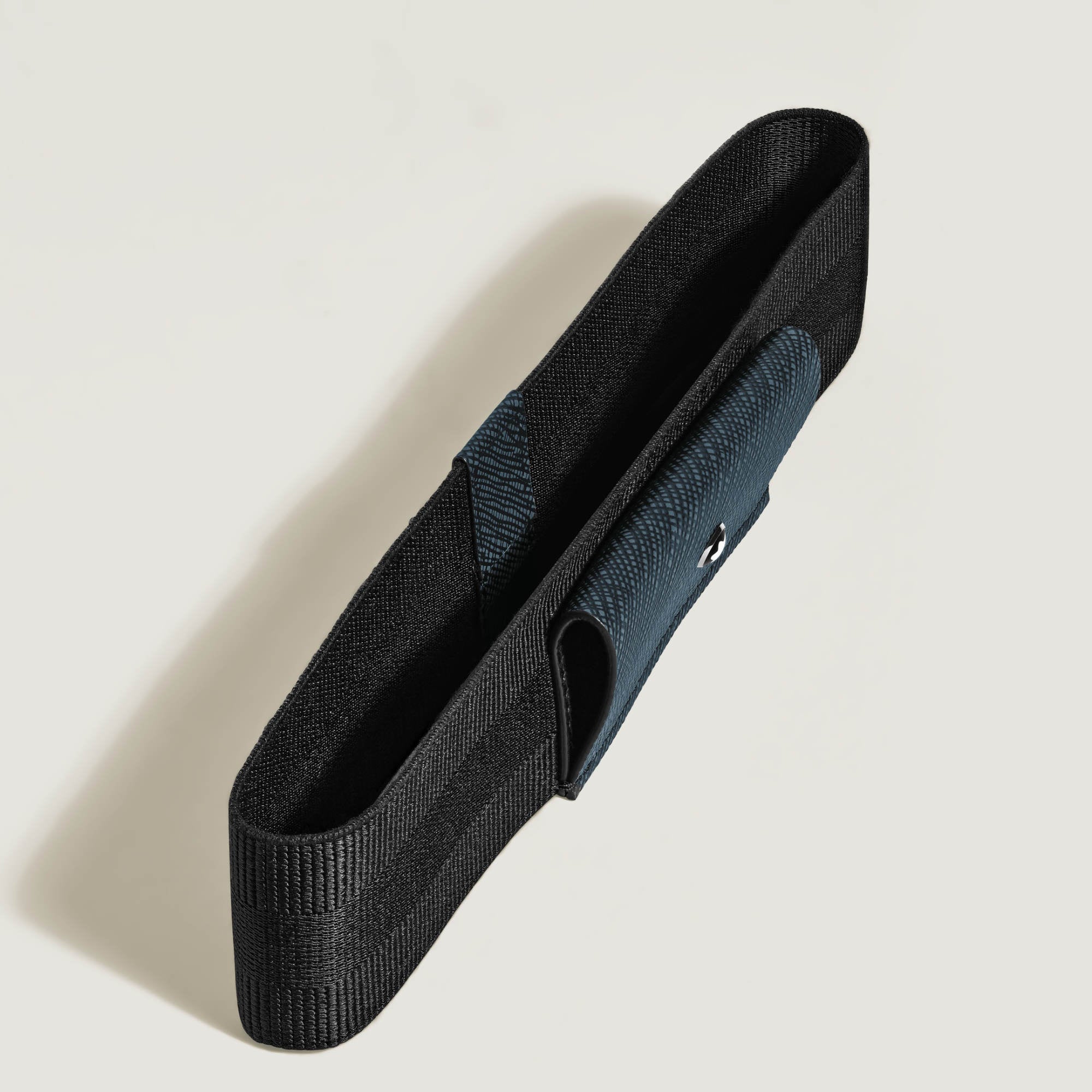 Montblanc Schreibgerätehalter für 1 Schreibgerät mit elastischem Band aus Sartorial Leder (MB220431)