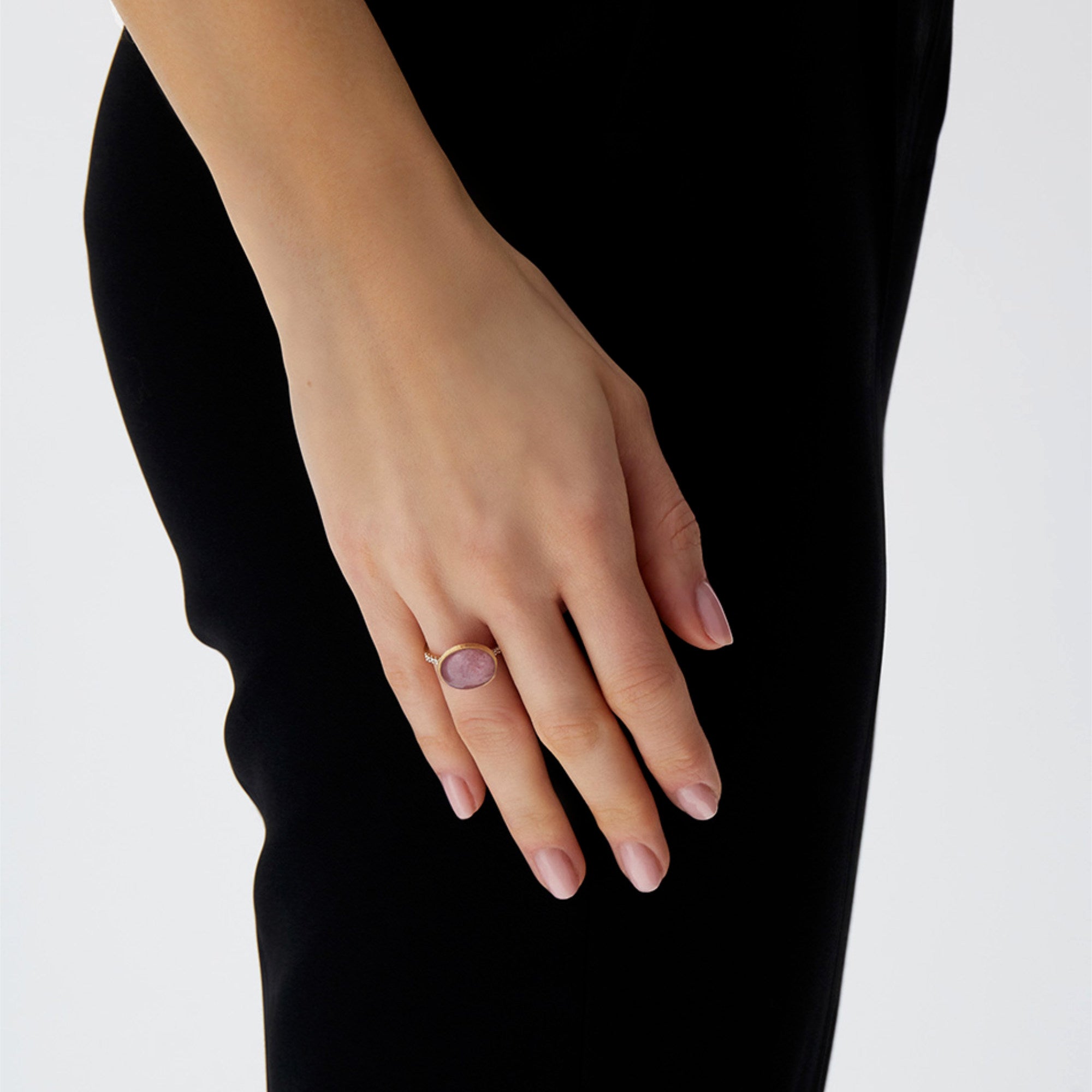 Nanis Boules Ring (AS7-609) aus Gelbgold mit Diamant