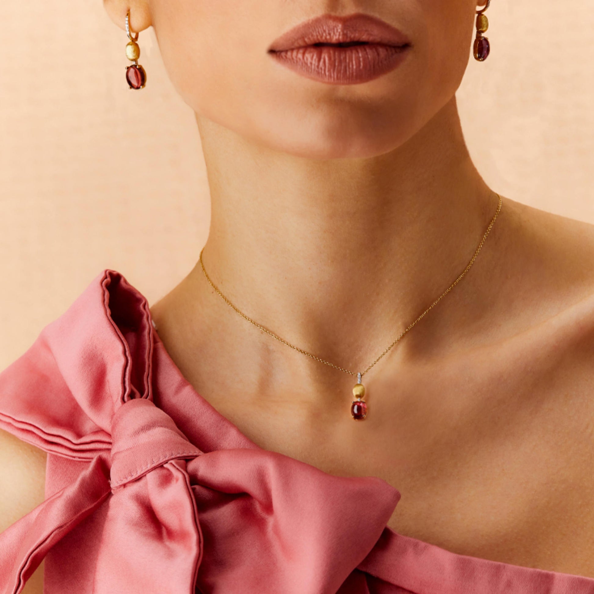 Dancing Tourmalines Halskette, Gelbgold • Diamant • Turmalin von Nanis (CS4-598)