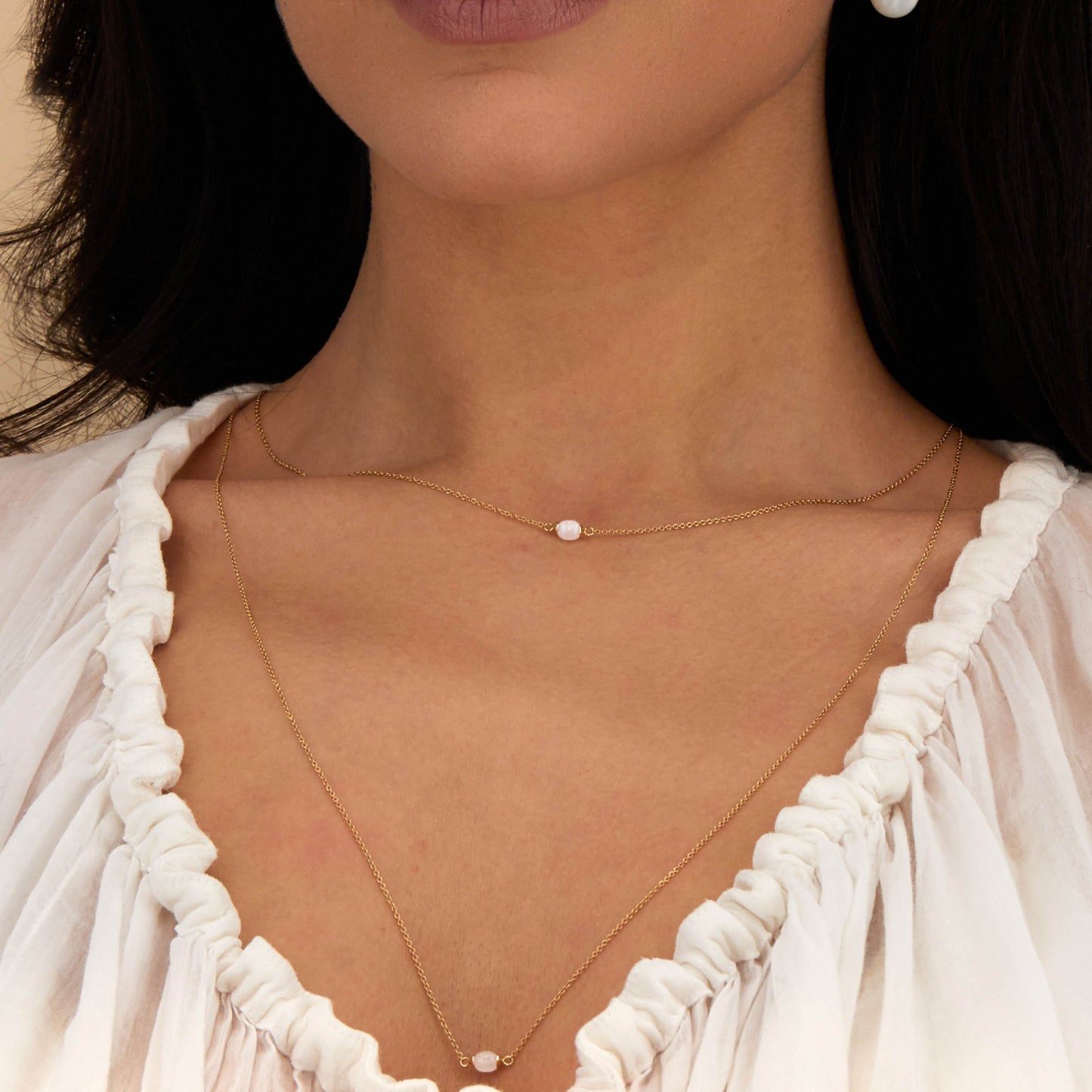 White Desert Halskette, Gelbgold • Mondstein von Nanis (CN13-603)