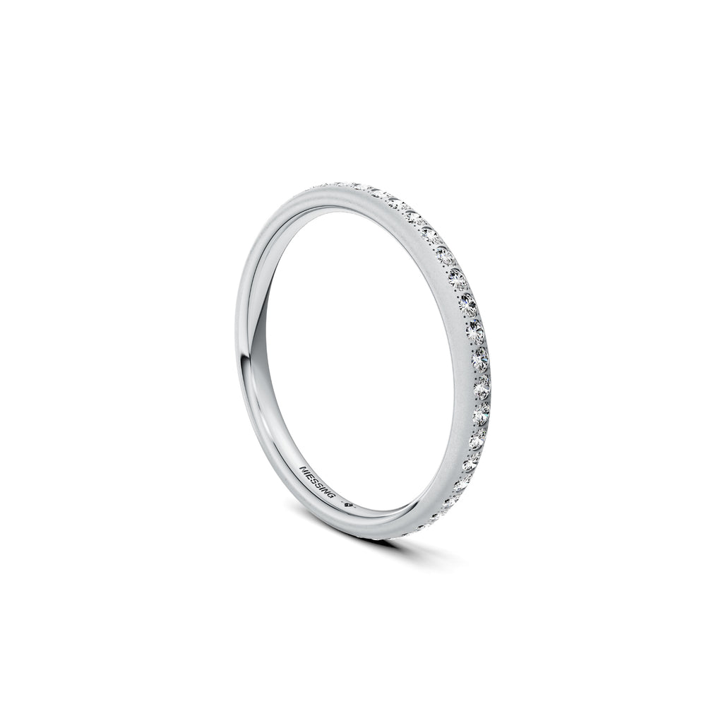 Niessing Satellite Colors oval Ring (N321570-46br-gvs2-velvet-pt) aus Platin mit Diamant