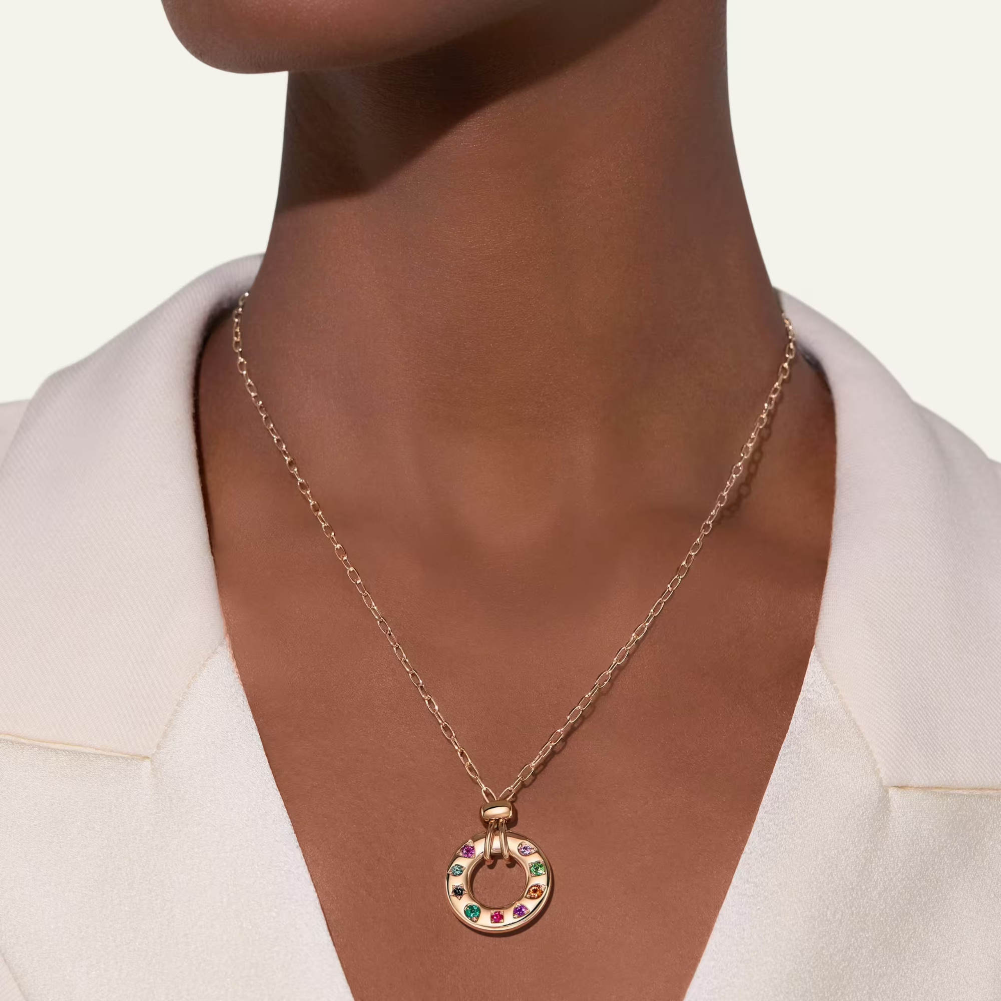 Pomellato Iconica Wendbare Halskette mit Anhänger (PCC5041O7000000VA) aus Roségold mit Amethyst, Rubin, Saphir, Smaragd und Tsavorit