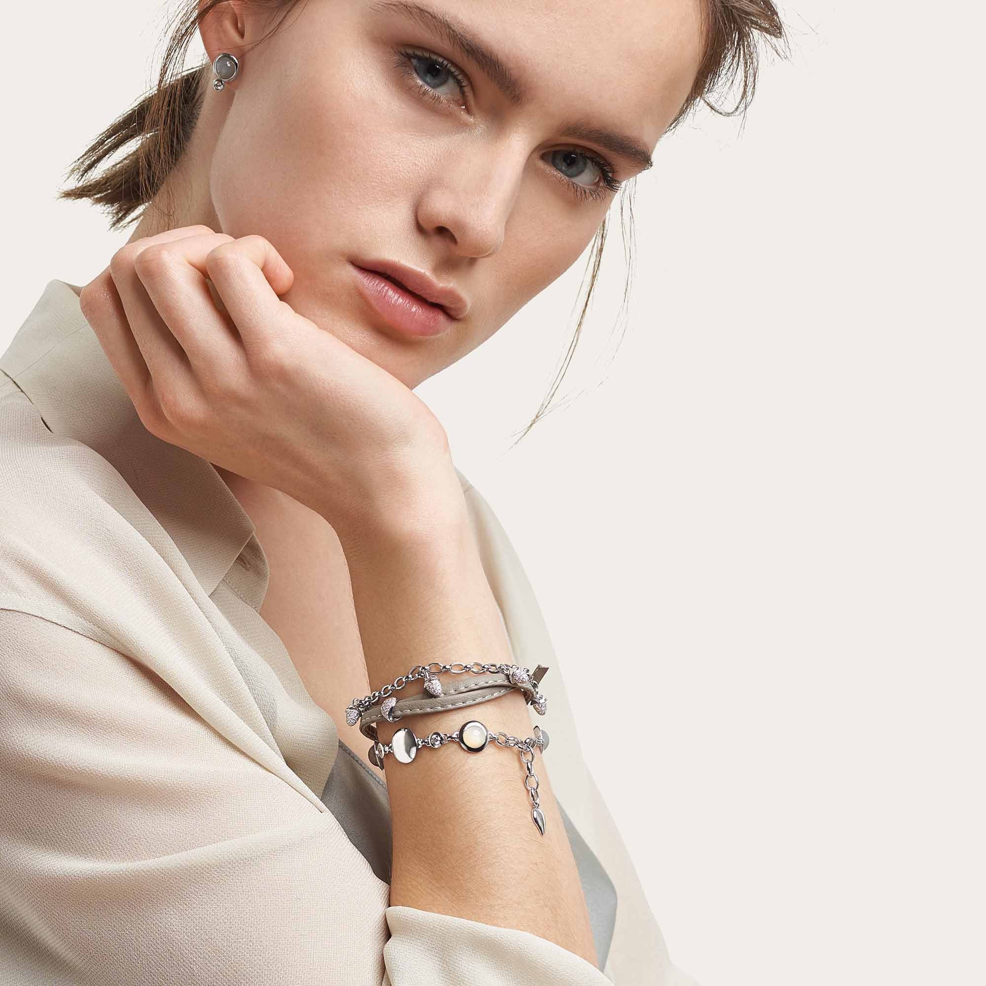 Tamara Comolli BOUTON Armband 'Cashmere' (B-BOU-Cas-Cl-wg) aus Weißgold mit Diamant und Mondstein
