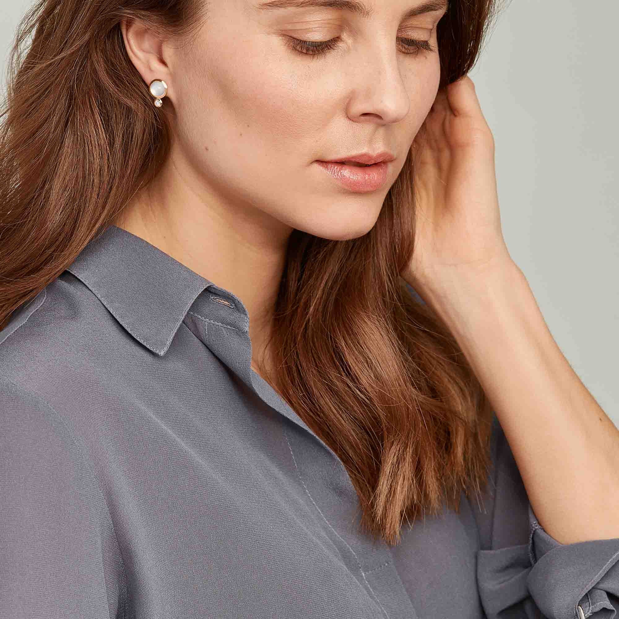 Tamara Comolli BOUTON Ohrstecker (E-BOU-MoSa-Cl-rg) aus Roségold mit Diamant und Mondstein