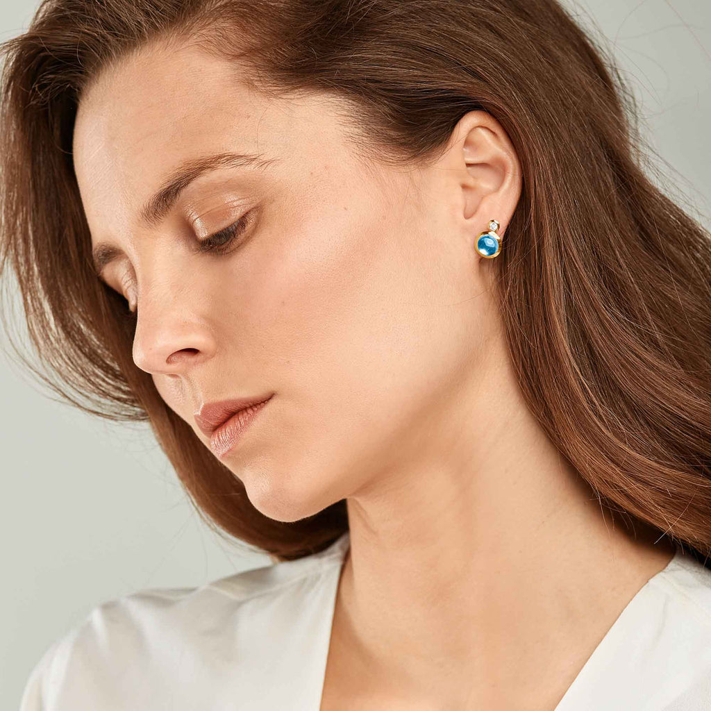 Tamara Comolli BOUTON Ohrstecker (E-BOU-ToSw-Cl-yg) aus Gelbgold mit Diamant und Topas