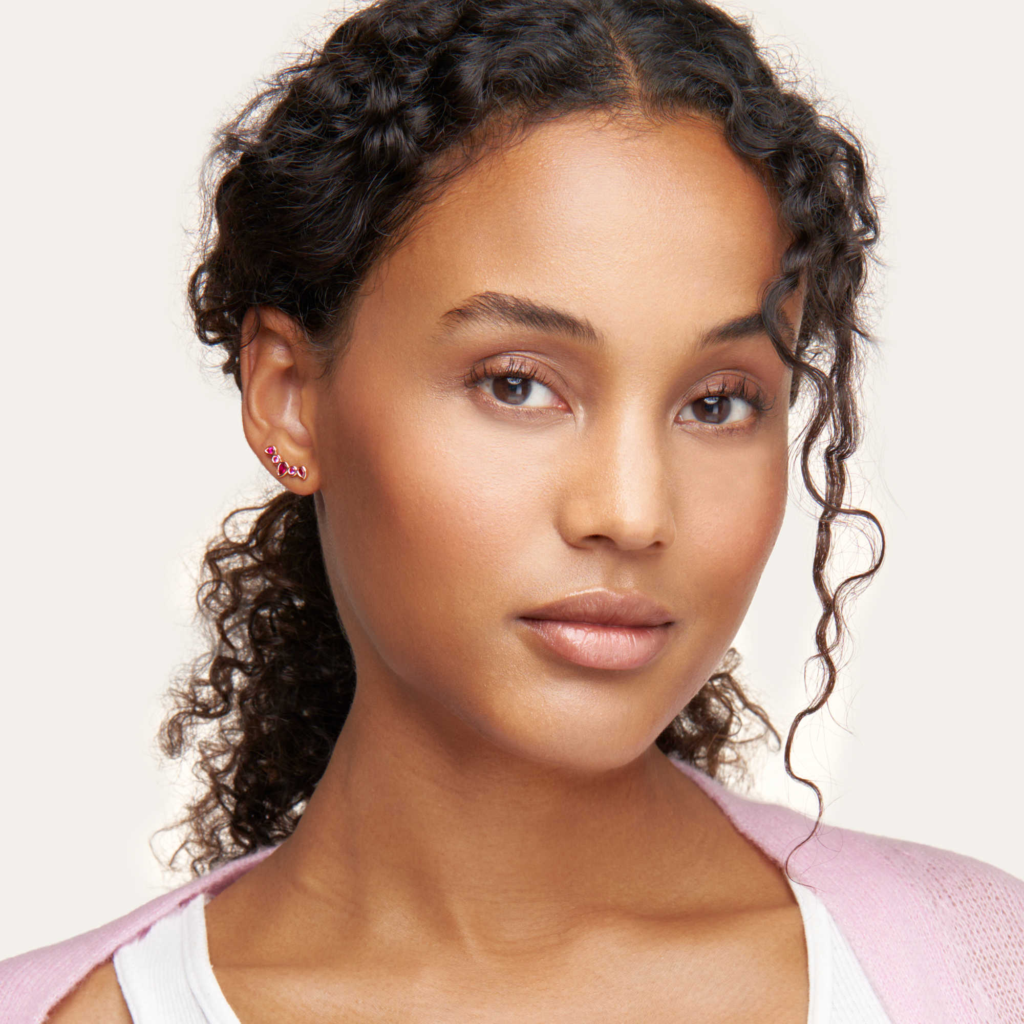 Tamara Comolli GYPSY Ohrringe Crawler 'Blush' (E-Gyp-Cra-Blu-rg) aus Roségold mit Diamant und Saphir