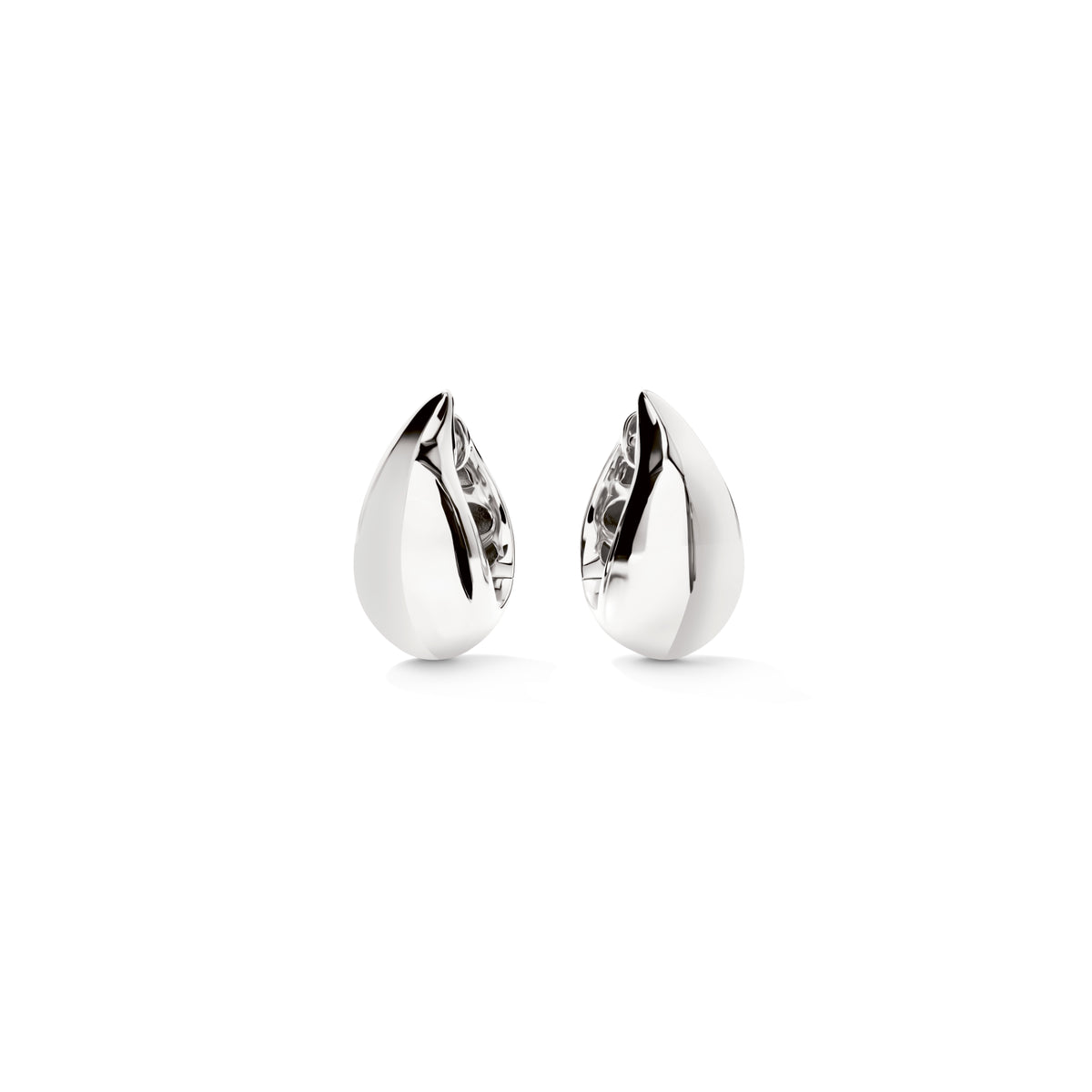 Tamara Comolli SIGNATURE Ohrringe Huggies Curved Drop (E-SIG-Hug-CD-wg) aus Weißgold