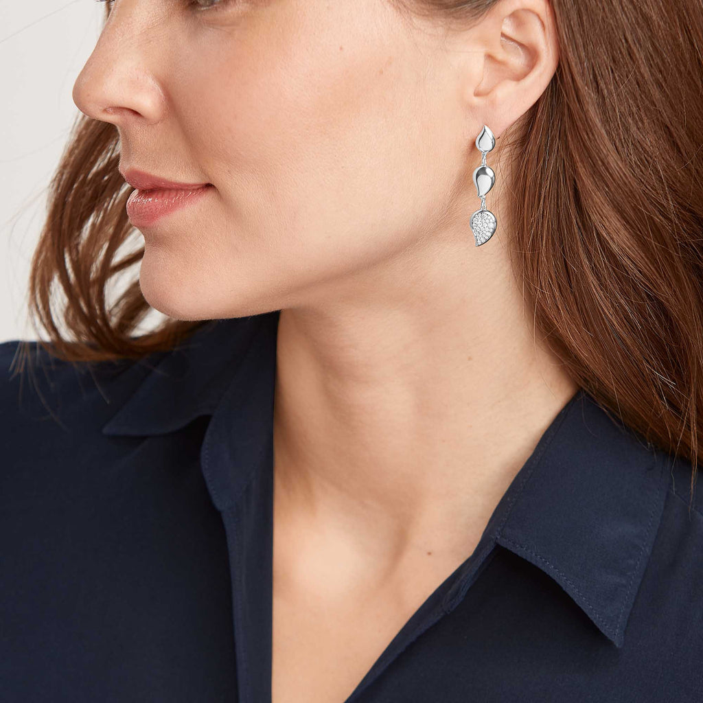 Tamara Comolli SIGNATURE Wave 3 Tropfenelemente Ohrhänger (E-Sig-Wave-3-p-wg) aus Weißgold mit Diamant