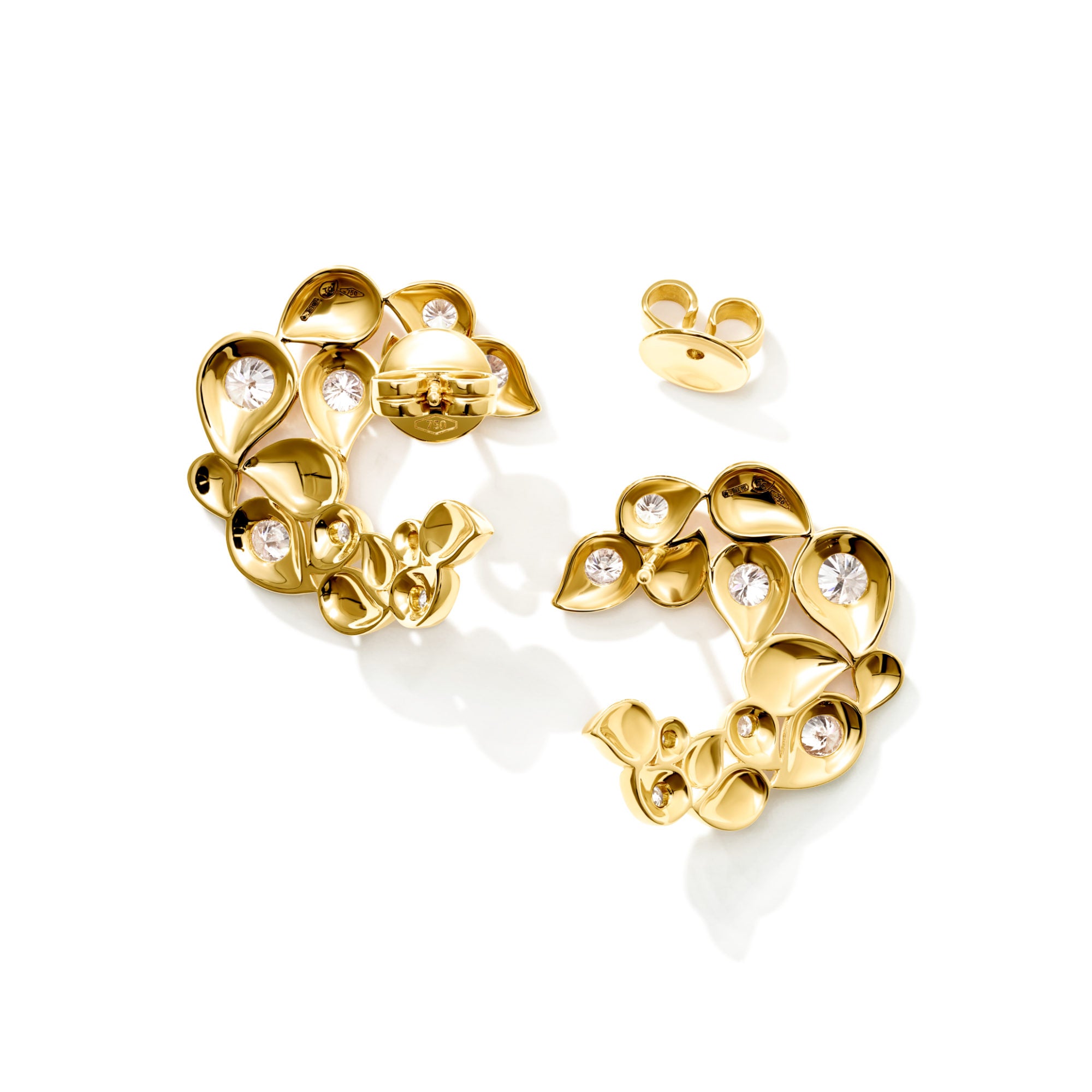 Tamara Comolli SNOWFLAKES Hoop Classic alternating Earrings (E-SF-Ho-Cl-alt-yg) aus Gelbgold mit Diamant