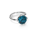 Tamara Comolli TULIP Ring Small mit London Topas (R-TUL-s-ToLo-wg) aus Weißgold mit Topas