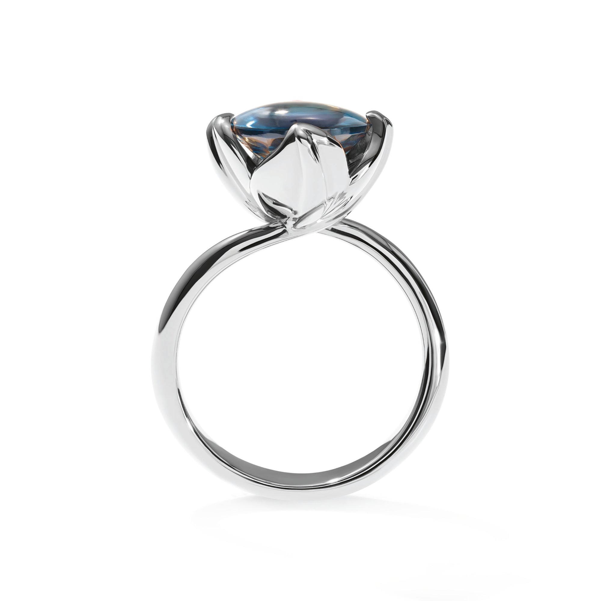 Tamara Comolli TULIP Ring Small mit London Topas (R-TUL-s-ToLo-wg) aus Weißgold mit Topas
